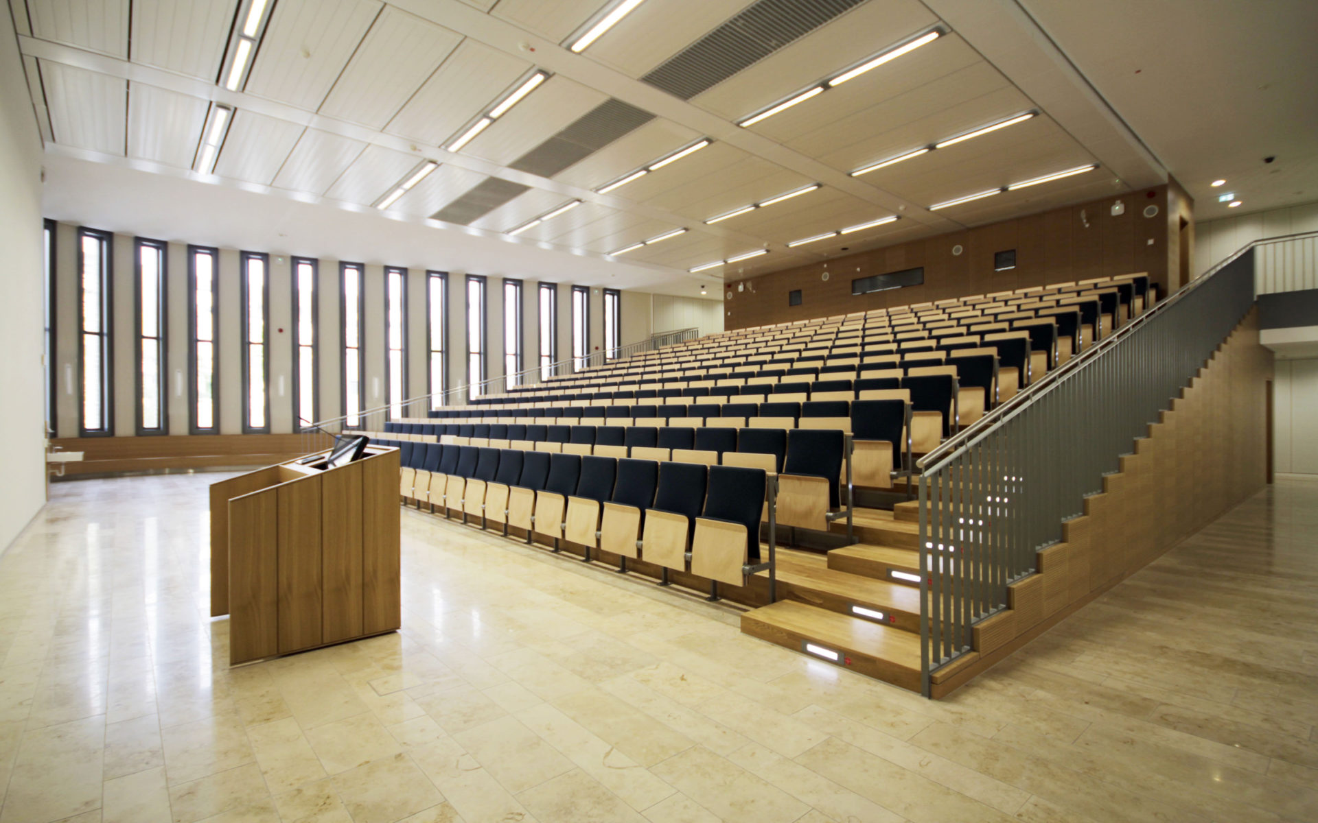 Lehr- und Lernzentrum Hörsaal Gesamt